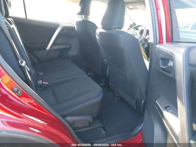 Toyota RAV4 LE 2016 JTMBFREV2GJ096900 Image 8