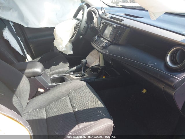 Toyota Rav4 Xle 2017 2T3WFREV3HW396496 Image 5