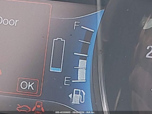 3FA6P0LU5HR231112 Ford Fusion Hybrid Se