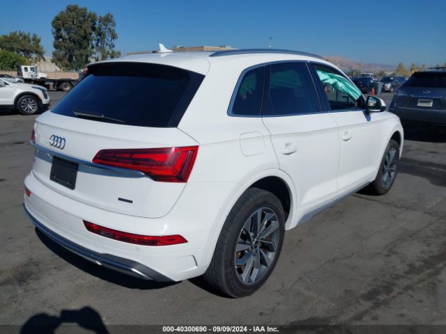 WA1BAAFY0M2019290 Audi Q5 Premium Plus 45 Tfsi Quattro S Tronic