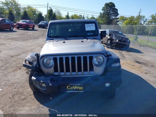 1C4HJXDNXKW618683 Jeep Wrangler Unlimited Sport S 4x4