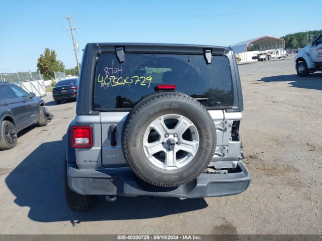 1C4HJXDNXKW618683 Jeep Wrangler Unlimited Sport S 4x4