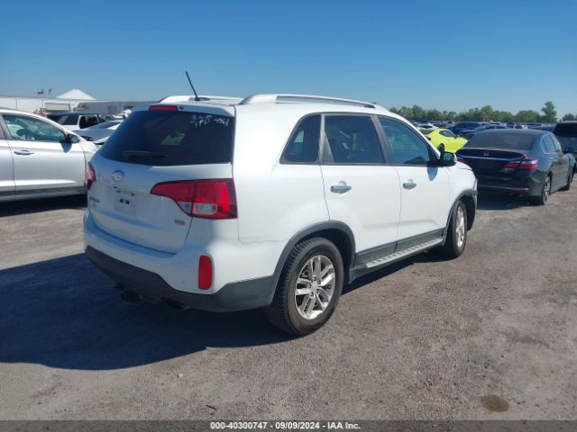 5XYKT3A68FG579911 KIA SORENTO LX