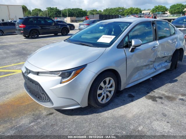 5YFEPMAE9MP270729 Toyota COROLLA LE