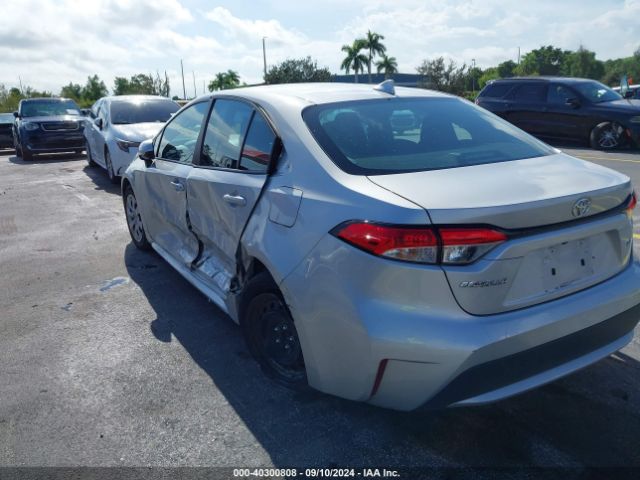 5YFEPMAE9MP270729 Toyota COROLLA LE
