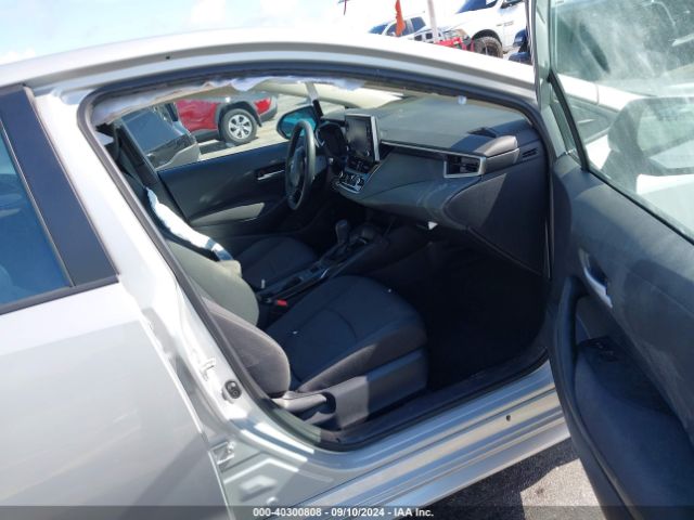 5YFEPMAE9MP270729 Toyota COROLLA LE