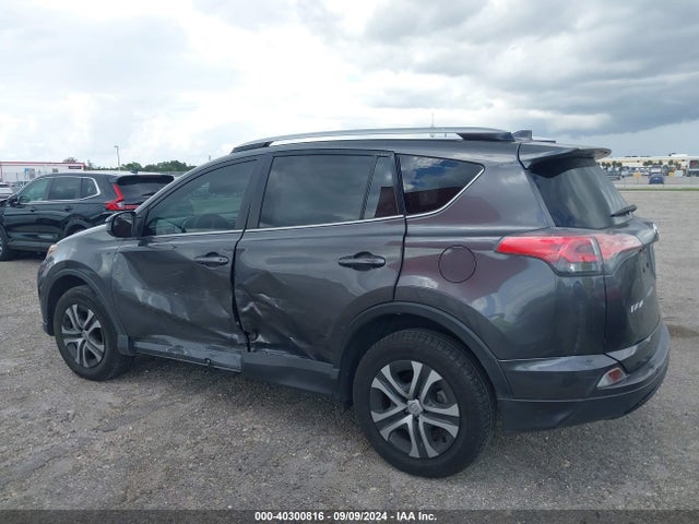 Toyota RAV4 LE 2017 JTMZFREV9HJ711197 Image 14