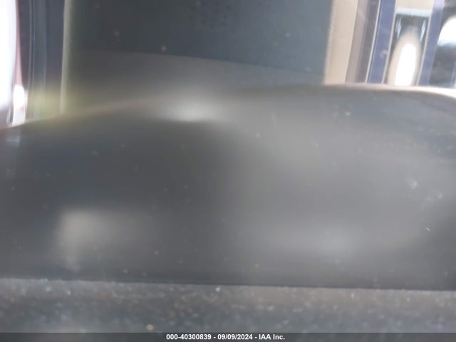 2011 JAGUAR XJ SAJWA2GB0BLV07669 Photo 6