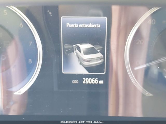 4T1BF1FK9HU274870 Toyota CAMRY LE