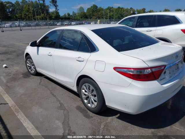 4T1BF1FK9HU274870 Toyota CAMRY LE