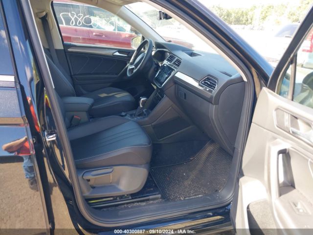 3VV2B7AX8RM005062 Volkswagen Tiguan 2.0t Se