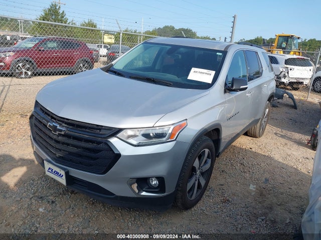 Chevrolet Traverse Lt Leather 2019 1GNERHKW6KJ126704 Image 2