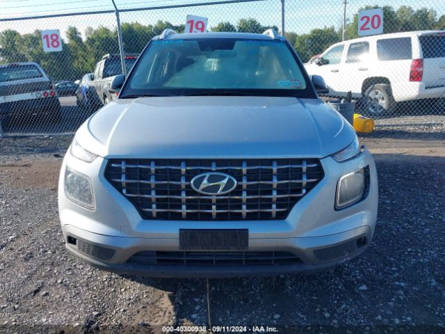 KMHRC8A35NU133080 Hyundai Venue Sel
