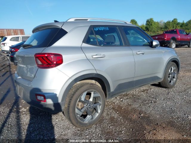 KMHRC8A35NU133080 Hyundai Venue Sel