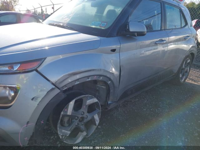 KMHRC8A35NU133080 Hyundai Venue Sel