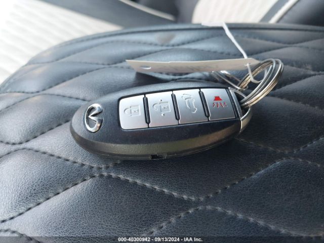 JN8CS1MW2HM410626 Infiniti QX70