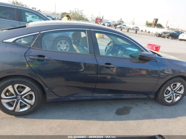 2HGFC2F55JH538997 Honda Civic Lx