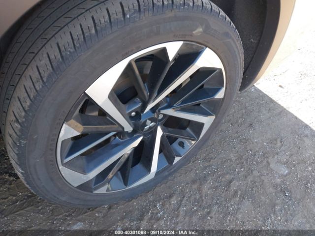 JA4J4VA86NZ083814 Mitsubishi Outlander Sel 2.5 S-awc