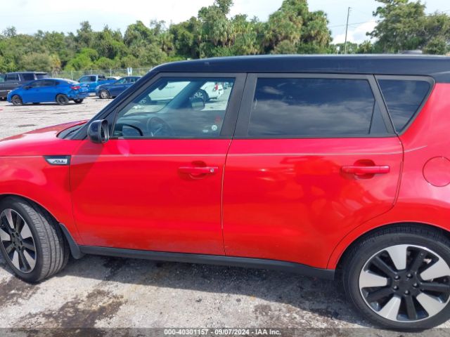 KNDJP3A5XJ7571743 KIA SOUL +