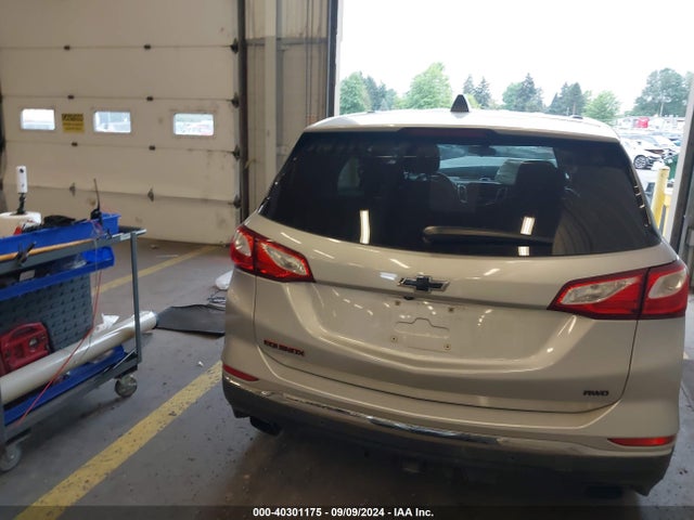 Chevrolet EQUINOX LT 2019 2GNAXVEX5K6101488 Image 17
