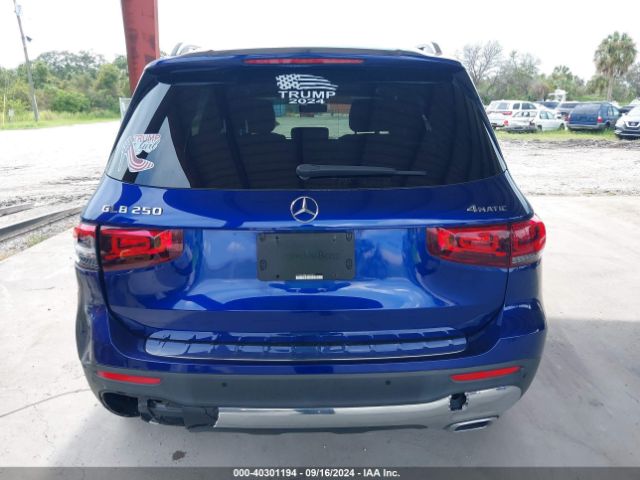 W1N4M4HB0LW025381 Mercedes-Benz Glb 250 4matic