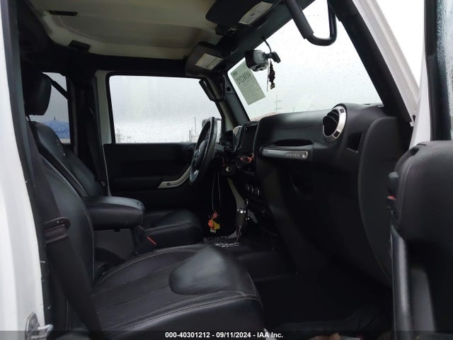 1C4BJWDG5FL578599 Jeep Wrangler Unlimited Freedom Edition