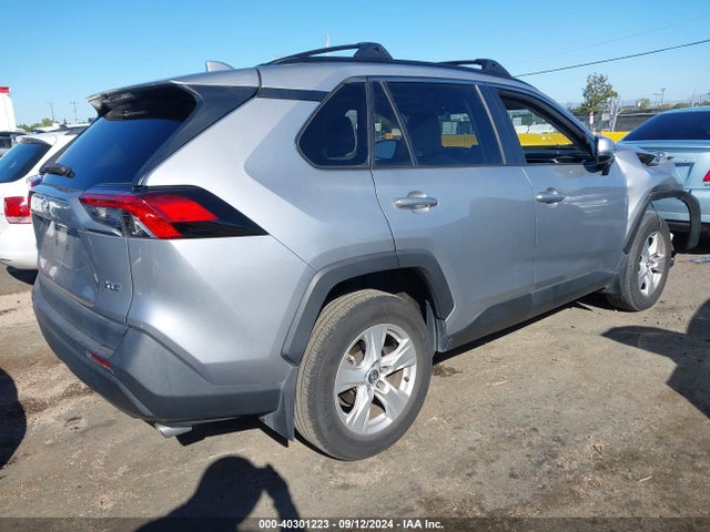 Toyota Rav4 Xle 2020 2T3W1RFV3LC067305 Image 4