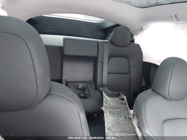 2024 TESLA MODEL Y 7SAYGDEE4RA224025 Photo 7