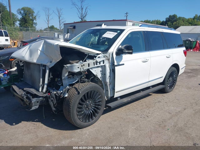 5LMJJ2TT9LEL21540 Lincoln Navigator Black Label