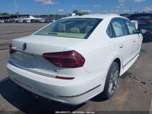 1VWMA7A30KC000109 Volkswagen Passat 2.0t Se R-line