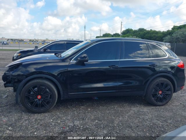 WP1AA2A21ELA07427 Porsche Cayenne