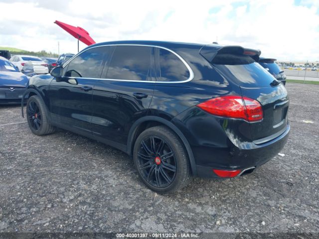 WP1AA2A21ELA07427 Porsche Cayenne
