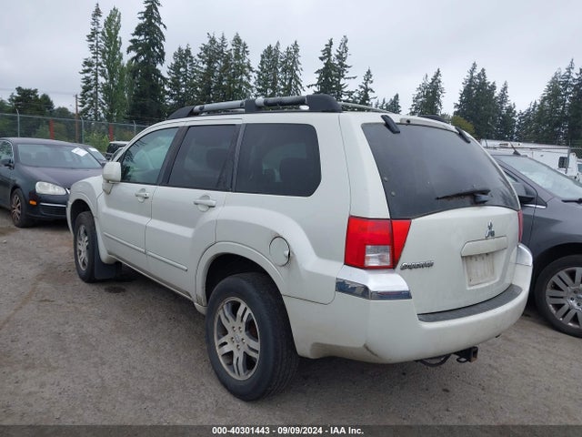 2004 MITSUBISHI ENDEAVOR 4A4MN31S74E014371 Photo 2