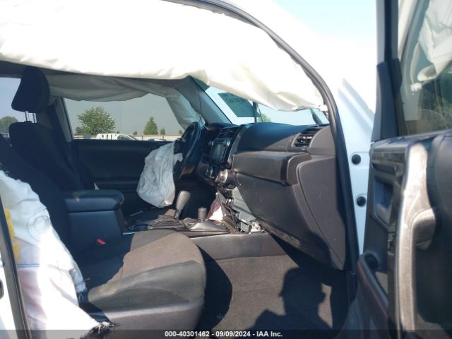 JTEBU5JR6G5404081 Toyota 4runner Trail