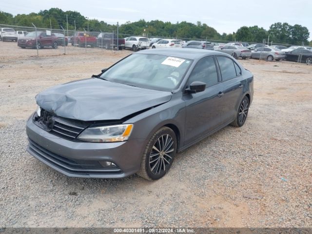 3VWD17AJ2FM212819 Volkswagen Jetta 1.8t Sport