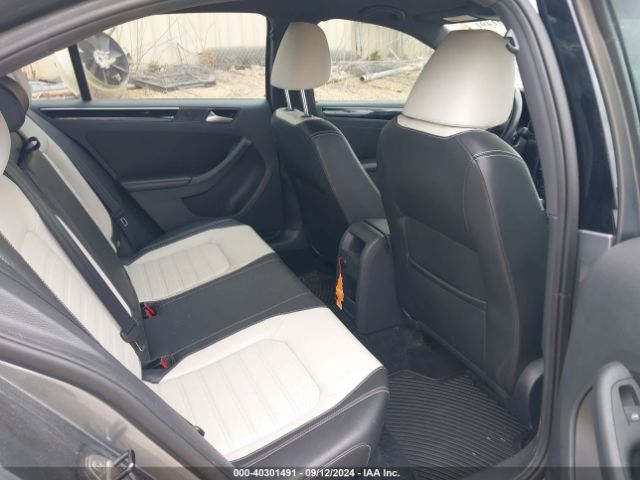 3VWD17AJ2FM212819 Volkswagen Jetta 1.8t Sport