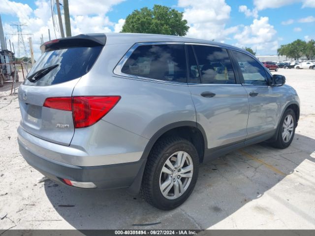 5FNYF6H18HB070022 Honda PILOT LX
