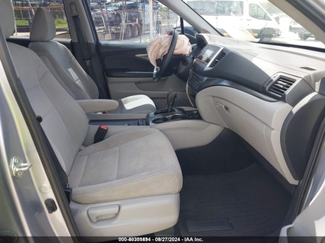 5FNYF6H18HB070022 Honda PILOT LX