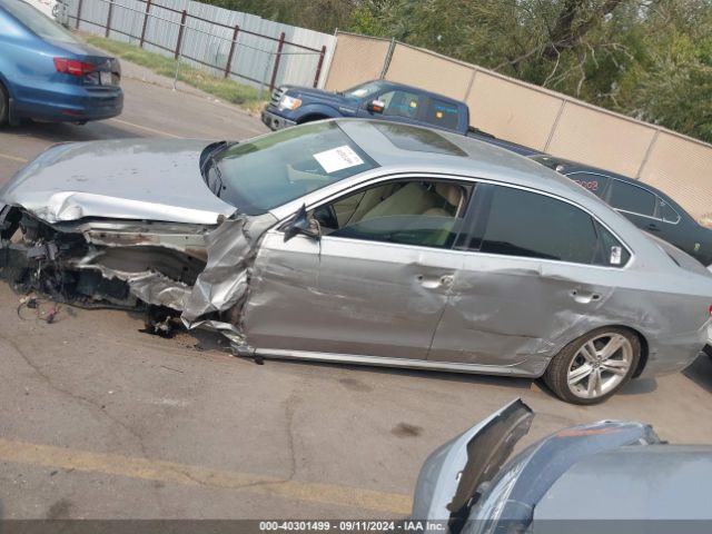 1VWBN7A30EC020151 Volkswagen Passat 2.0l Tdi Se