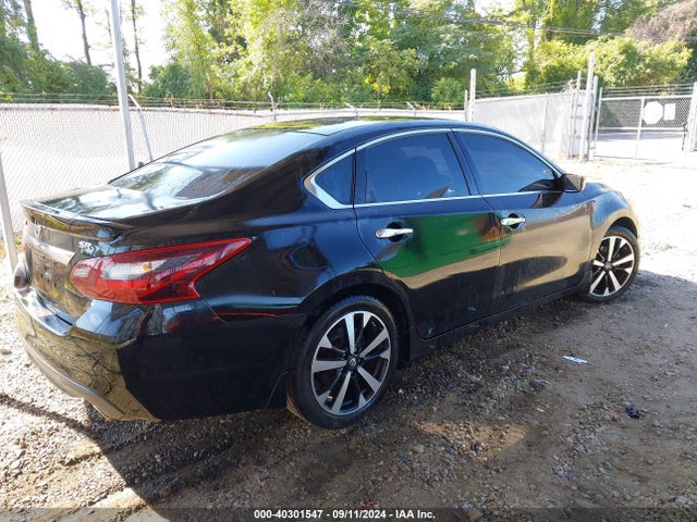 Nissan Altima 2.5 Sr 2018 1N4AL3AP3JC123578 Image 4