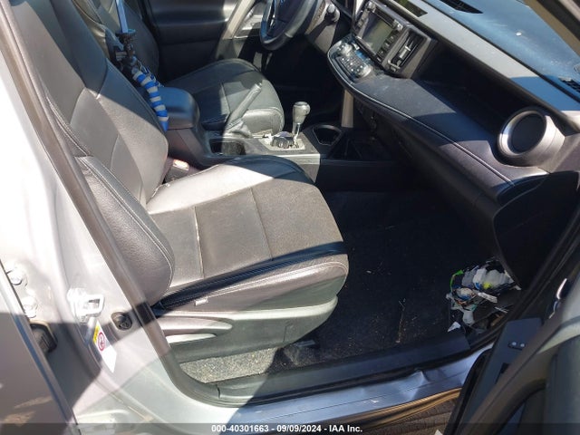 Toyota Rav4 Xle 2018 2T3RFREV8JW797397 Image 5