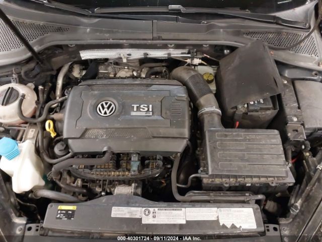 2016 VOLKSWAGEN GOLF R WVWUF7AU0GW291634 Photo 9
