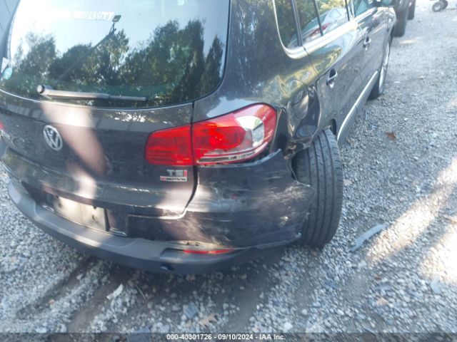 WVGBV7AX6GW526103 Volkswagen TIGUAN SE