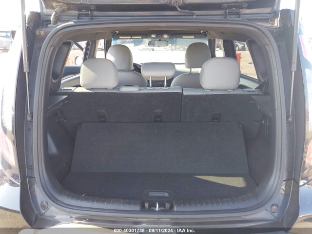 KNDJP3A50E7009808 KIA SOUL +