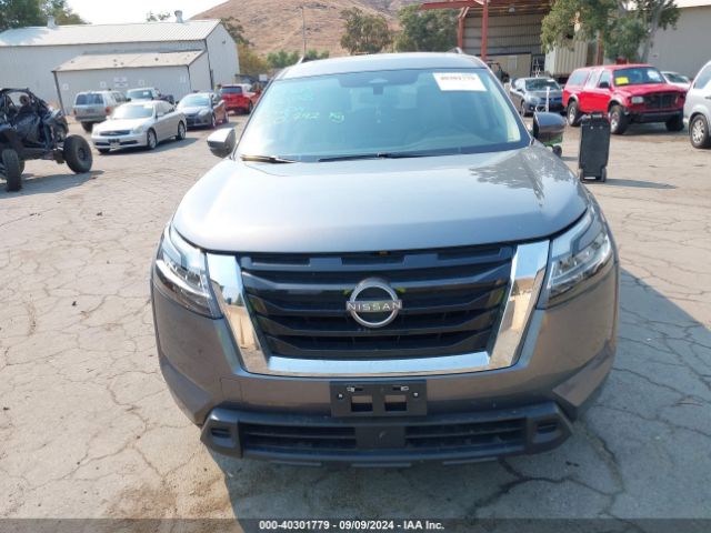 5N1DR3BB7NC242728 Nissan Pathfinder Sv 2wd