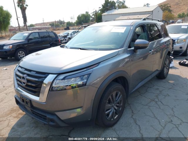 5N1DR3BB7NC242728 Nissan Pathfinder Sv 2wd