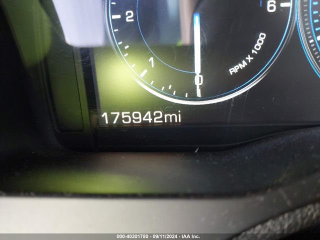 1GYS4JKJ8FR231915 Cadillac Escalade Esv Premium