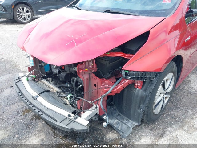 Toyota Prius Two 2017 JTDKBRFU9H3567206 Image 6