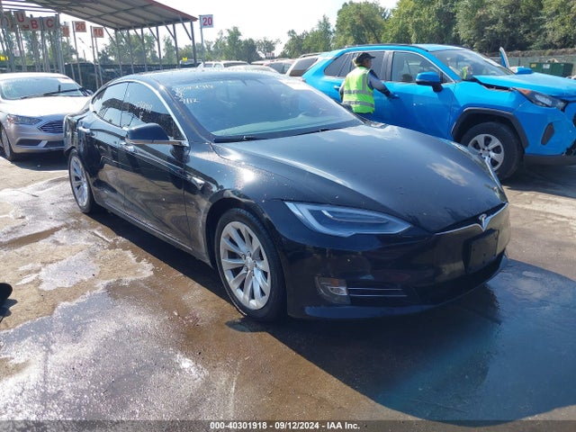 2018 TESLA MODEL S 5YJSA1E27JF275454 Photo 0