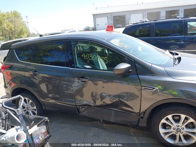 Ford ESCAPE SE 2019 1FMCU0GD1KUA77039 Image 13